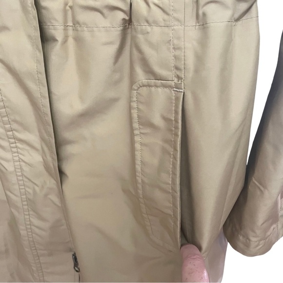 L.L. Bean Women's Tan Raincoat Sz S H2OFF Removable Lining - Picture 7 of 16